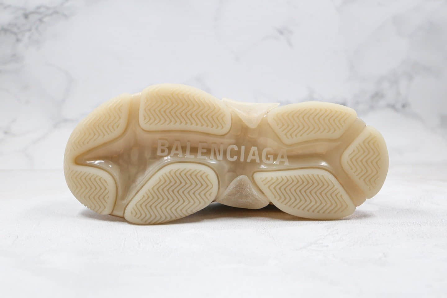 巴黎世家Balenciaga TriPle S纯原版本复古气垫老爹鞋香槟色原档案数据开发原盒原标