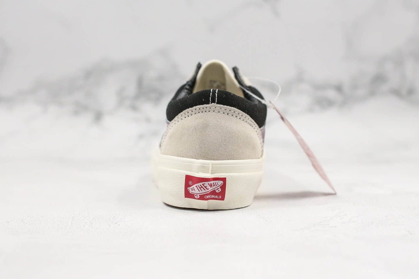 万斯Vans Vault OG Style 36公司级版本麂皮系列灯芯绒不对称黑白紫配色原厂硫化大底内置钢印