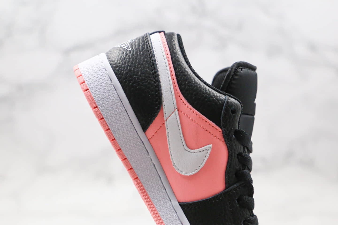 乔丹Air Jordan 1 Low GSDark Smoke Grey White-Pink Quartz纯原版本低帮AJ1黑粉色石英粉配色原楦头纸板打造 货号：554723-016