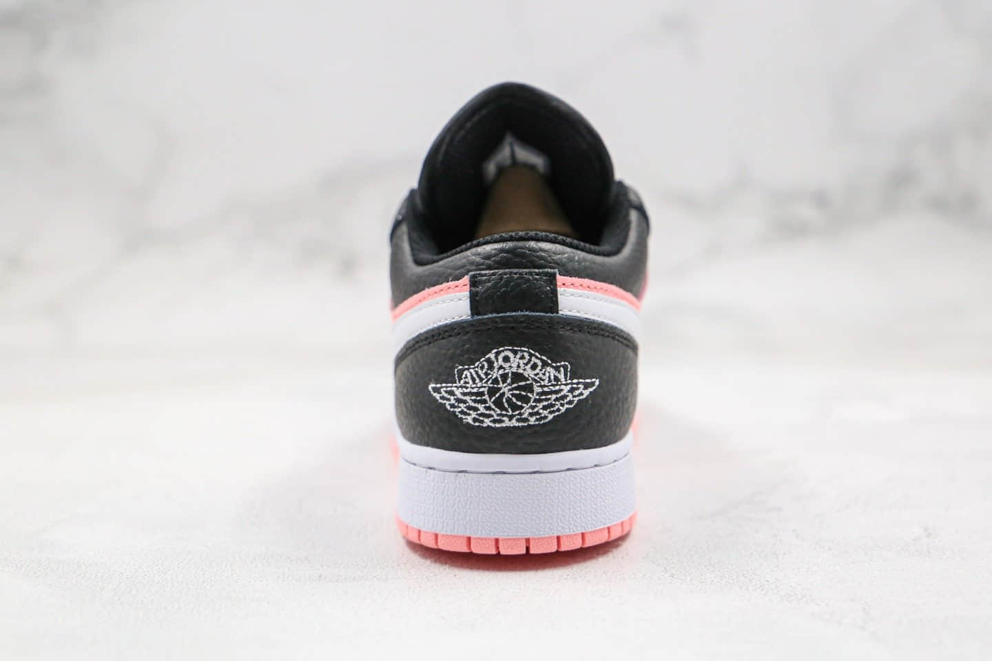 乔丹Air Jordan 1 Low GSDark Smoke Grey White-Pink Quartz纯原版本低帮AJ1黑粉色石英粉配色原楦头纸板打造 货号：554723-016