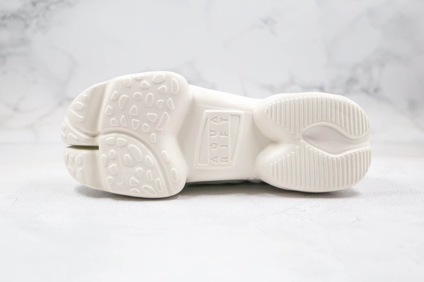 耐克Nike Aqua Rift Summit White纯原版本分脚趾二代淡绿色老爹鞋原盒配件原楦头纸板打造 货号：CW7164-100