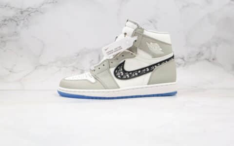 乔丹Dior x Air Jordan 1 High OG纯原版本迪奥联名款35周年限量联名款AJ1原盒原标正确鞋面材质 货号：CQ7629-013