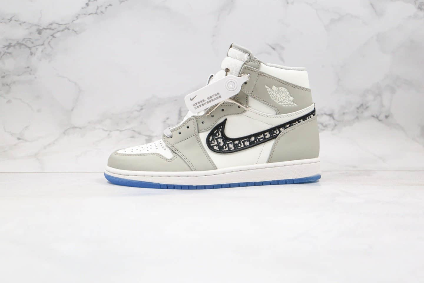 乔丹Dior x Air Jordan 1 High OG纯原版本迪奥联名款35周年限量联名款AJ1原盒原标正确鞋面材质 货号：CQ7629-013