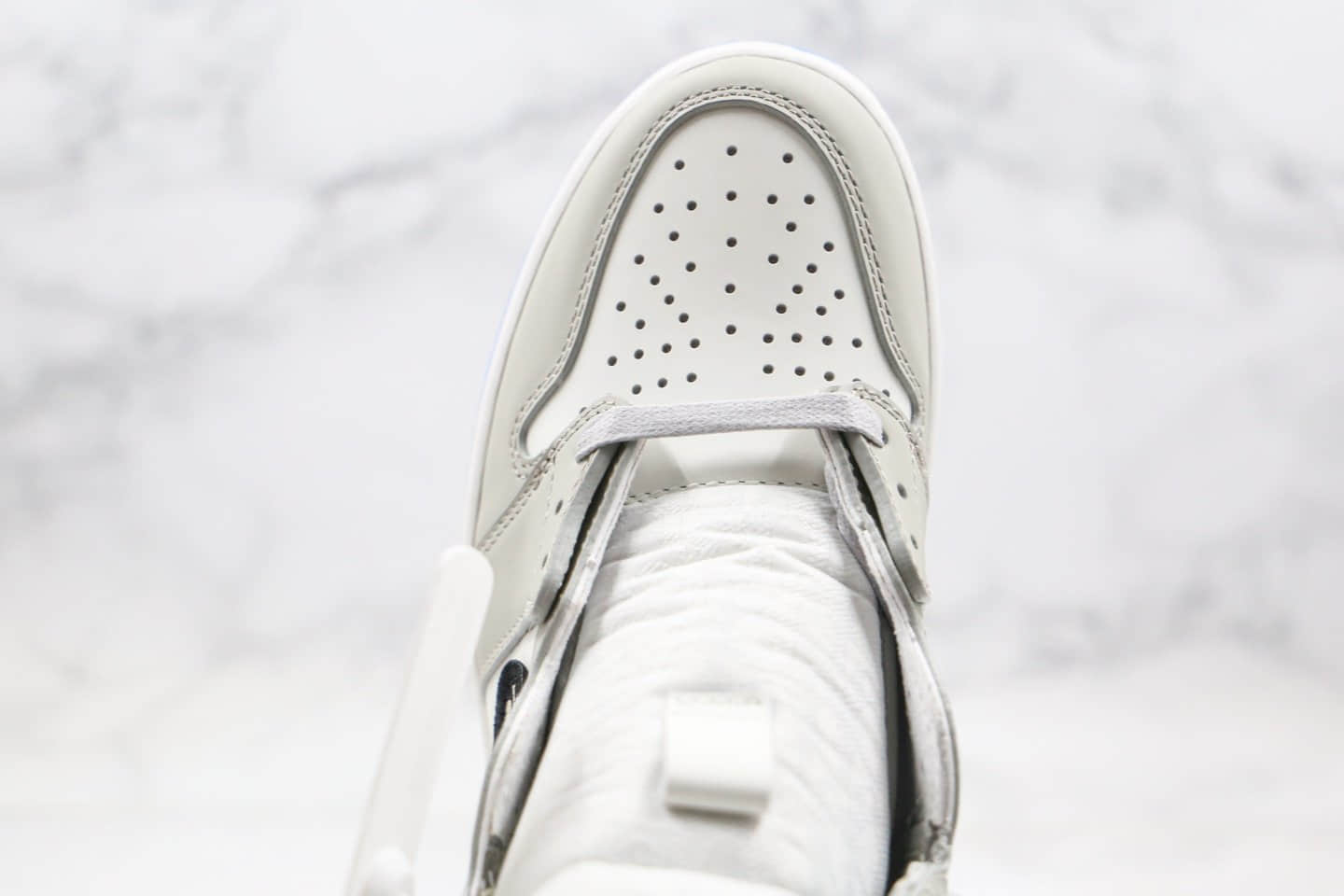 乔丹Dior x Air Jordan 1 High OG纯原版本迪奥联名款35周年限量联名款AJ1原盒原标正确鞋面材质 货号：CQ7629-013