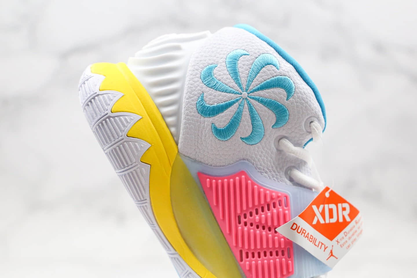 耐克Nike KYRIE 6 EP纯原版本欧文6代实战篮球鞋白黄蓝色大风车内置气垫支持实战 货号：BQ4630-101