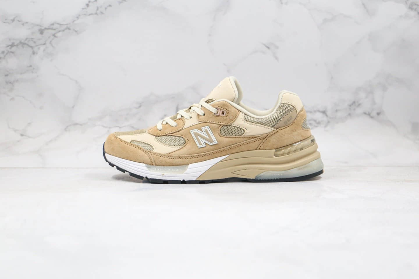 新百伦New Balance Made in USA M992纯原版本美产血统余文乐同款黑米白银灰配色原盒配件齐全 货号：M992TN