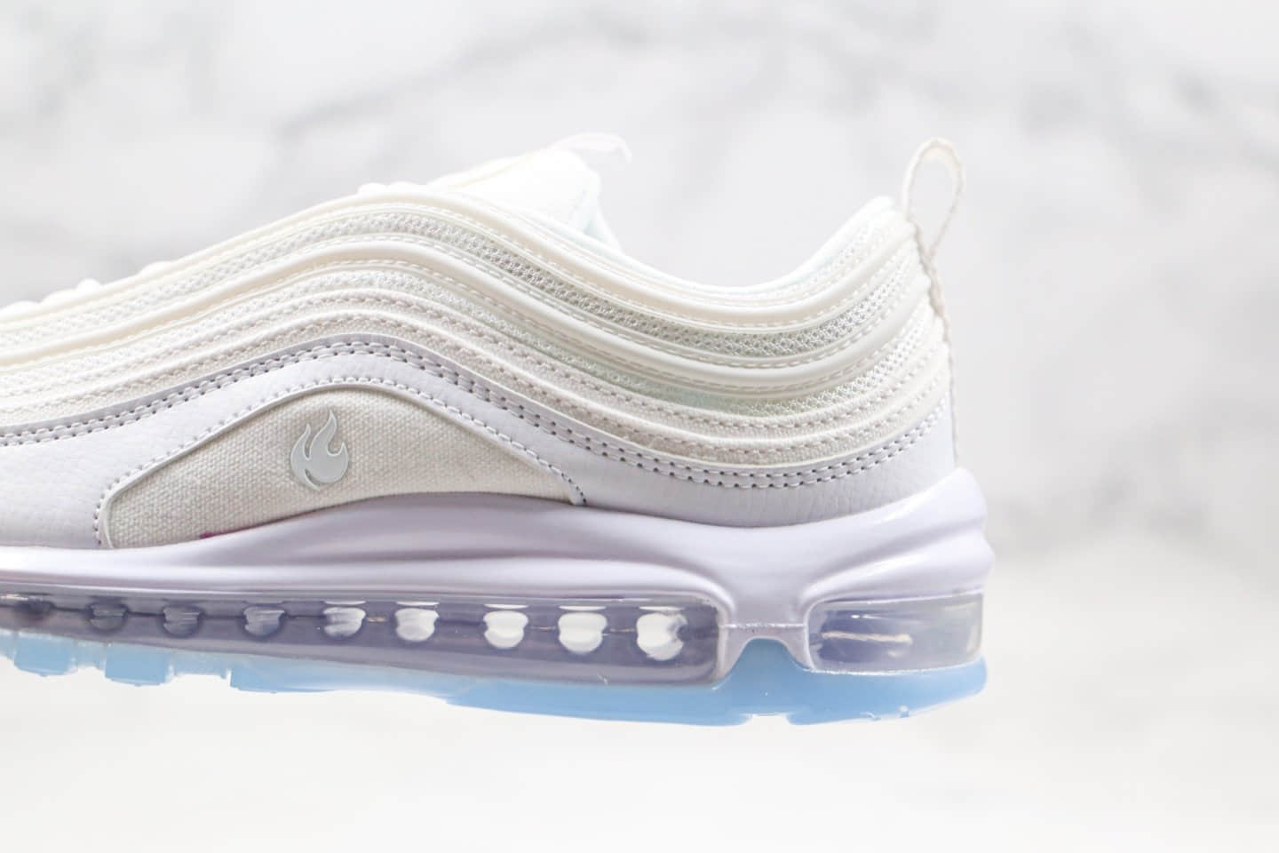 耐克Nike Air Max 97 White Ice纯原版本子弹头气垫鞋冰蓝圣火白色内置真小潘气垫原楦头纸板打造 货号：CT4526-100