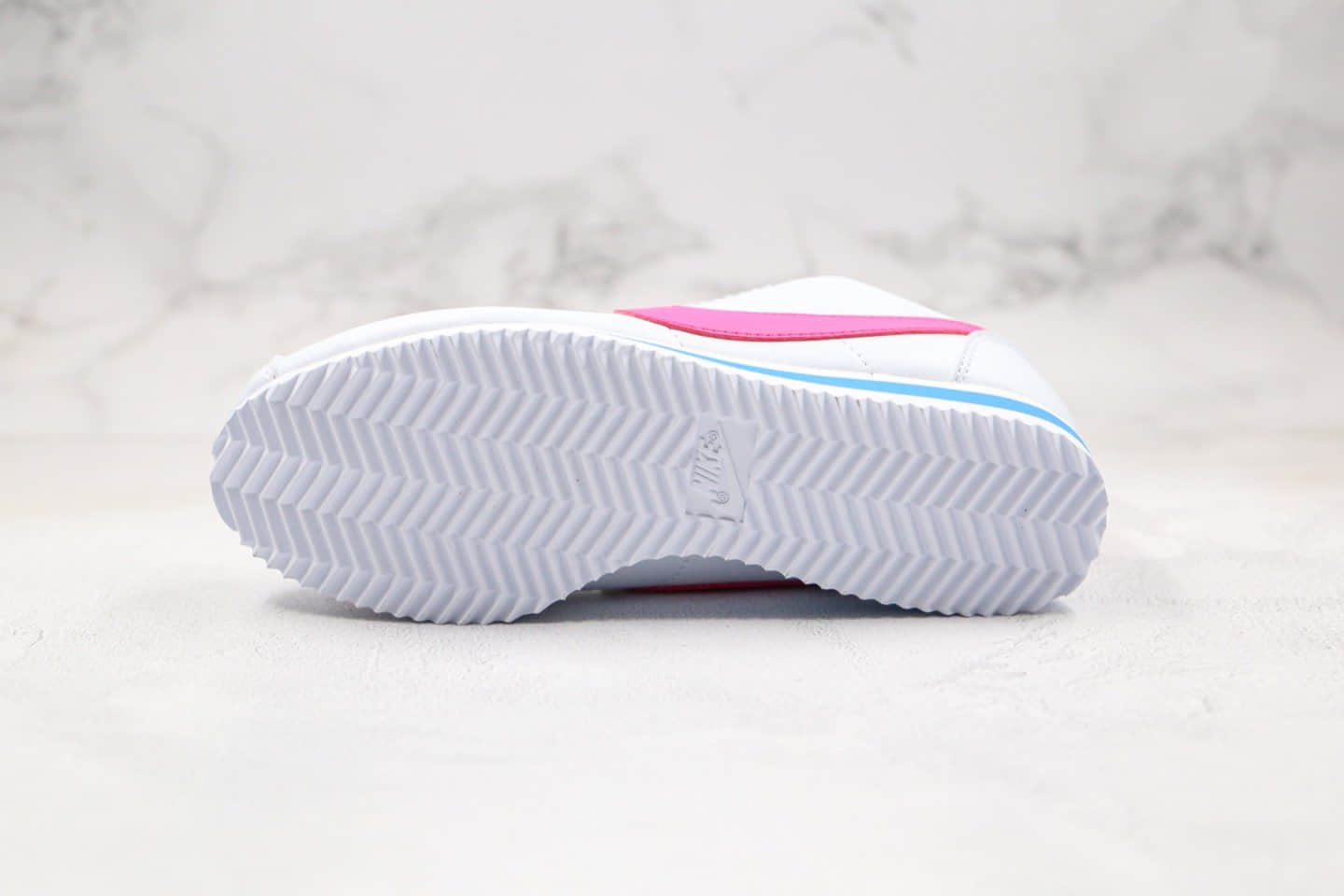 耐克Nike Cortez公司级版本阿甘慢跑鞋南海岸蓝粉色原盒原标区别市面通货版本 货号：904764-107