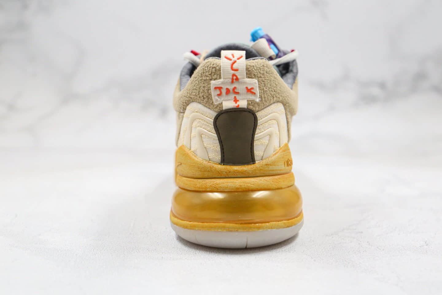 耐克Travis Scott x Nk Air Max 270 React Cactus Jack联名款Max270三代米黄色内置真实小潘气垫正确鞋型细节 货号：CT2864-200