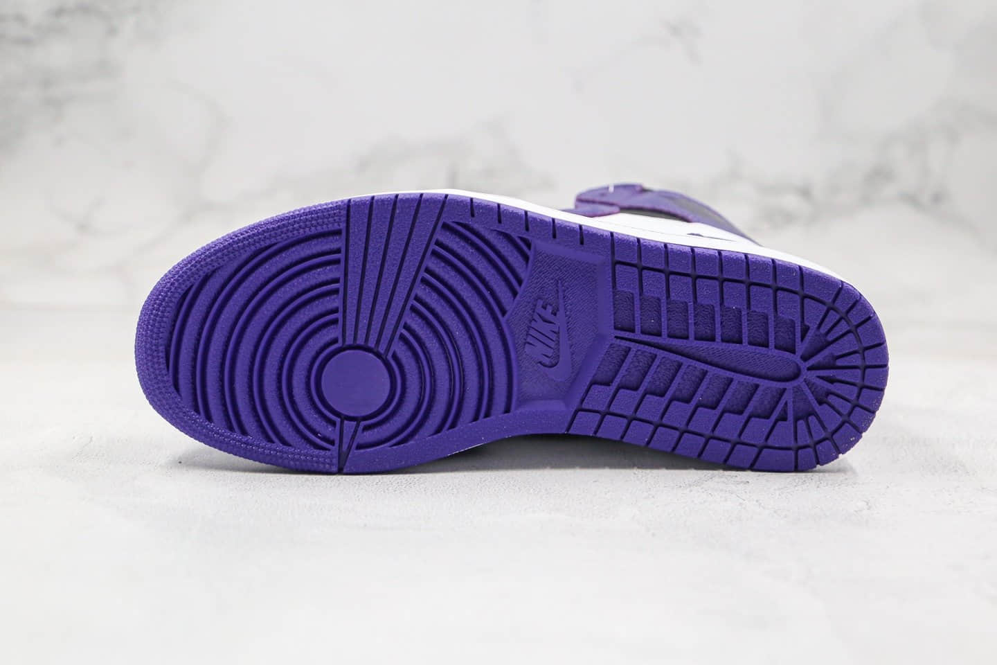 乔丹Air Jordan 1 Retro High OG Gym Purple纯原版本高帮AJ1新紫脚趾恶人紫色原厂头层皮革鞋面正确后跟定型 货号：555088-500