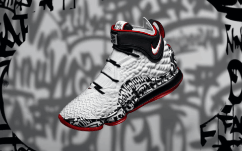 完美致敬 LeBron 4！Nike LeBron 17 “Graffiti”将于6月5日发售！ 货号：CT6052-100