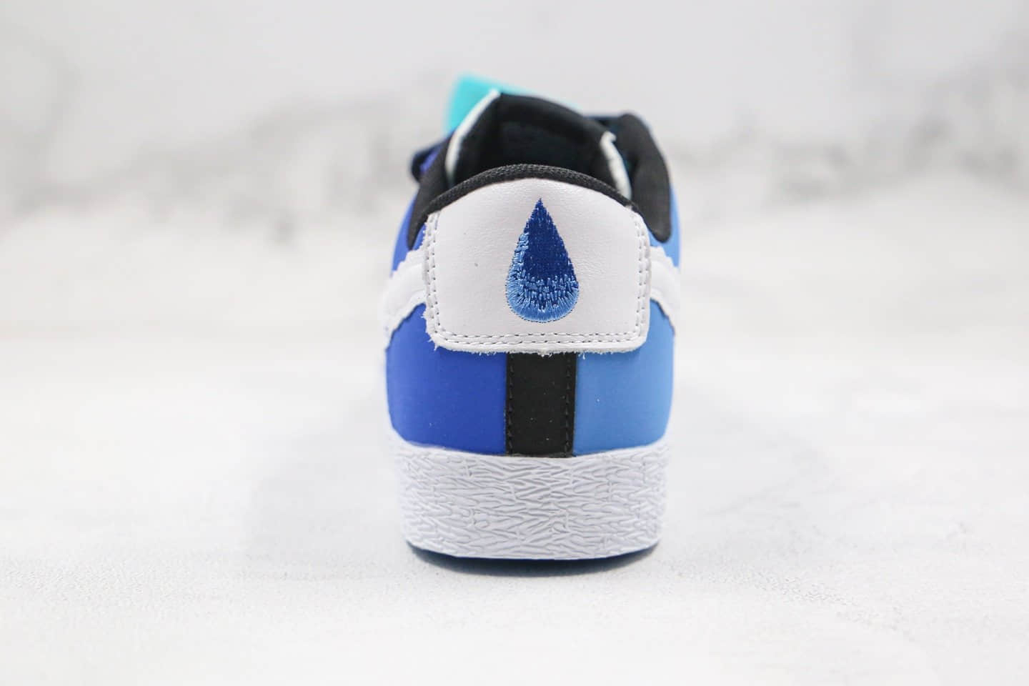 耐克Nike SB Blazer Low Heaven x Kevin Bradley联名款纯原版本低帮开拓者黑蓝色天空云朵魔术贴原盒原标 货号：CT4594-400