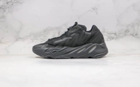 阿迪达斯Adidas Yeezy Boost 700V3纯原版本椰子700三代爆米花跑鞋黑色原楦头纸板打造 货号：FV4440