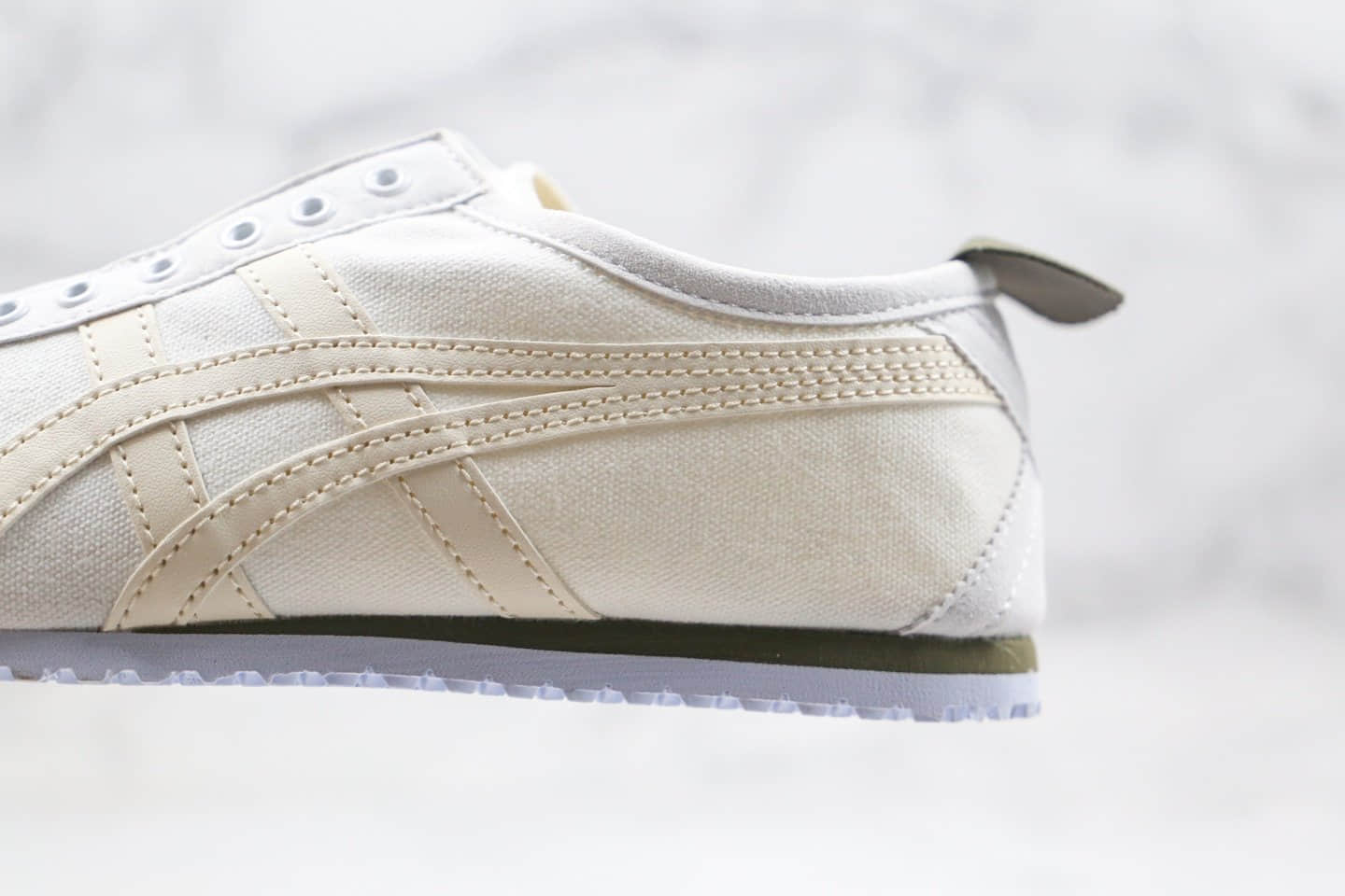 亚瑟士Asics Onitsuka tiger ICO 66 SLIP纯原版本鬼冢虎无鞋带一脚蹬帆布鞋白色原厂四联吊牌齐全 货号：1183A364-104