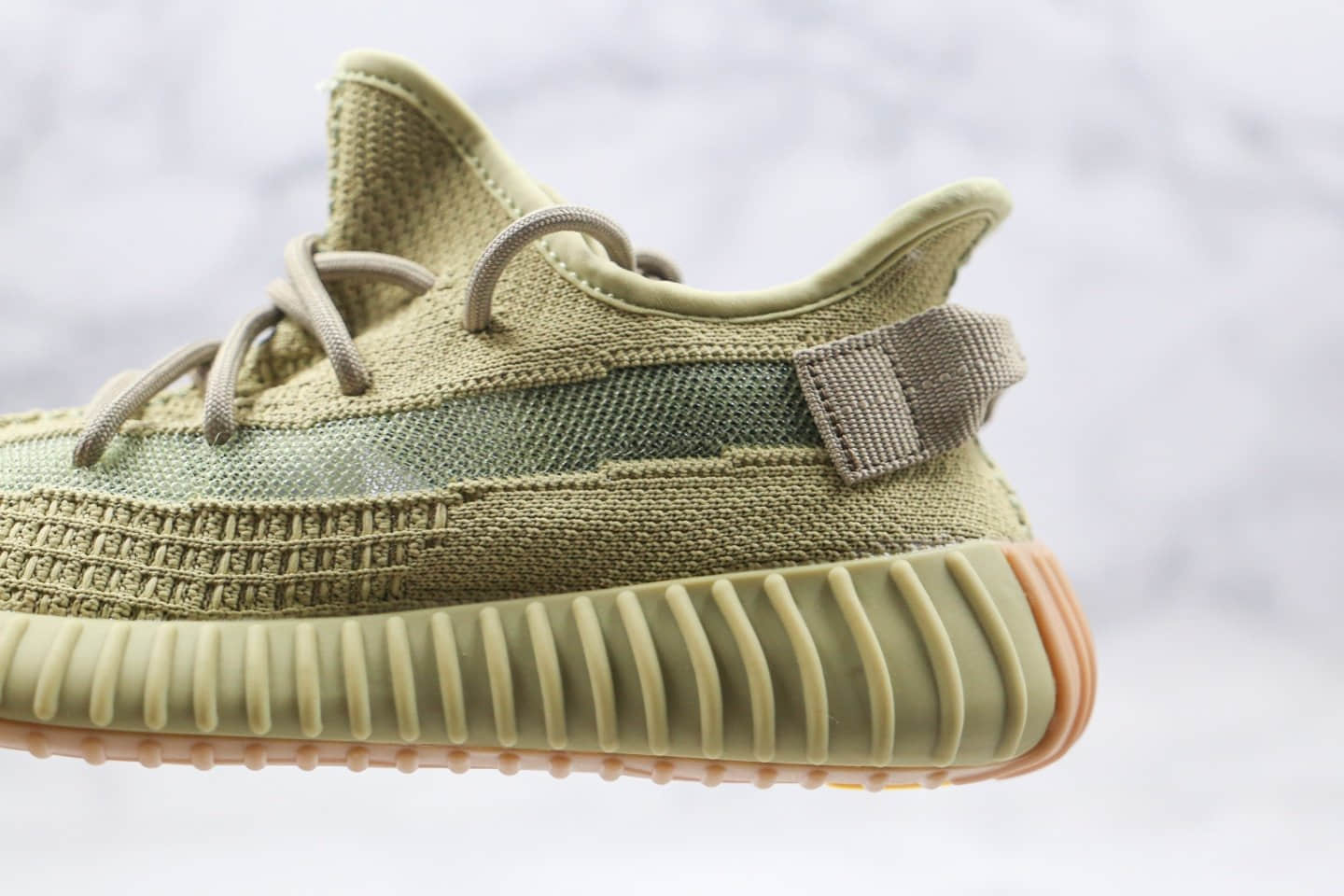 阿迪达斯adidas YEEZY BOOST 350 V2 Sulfur公司级版本椰子350v2硫磺抹茶配色爆米花跑鞋 货号：FY5346