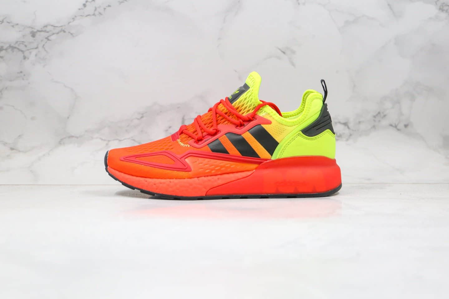 阿迪达斯Adidas Originals ZX 2K Boost纯原版本易烊千玺同款缓震跑鞋橙绿色内置真爆米花缓震 货号：FW0482