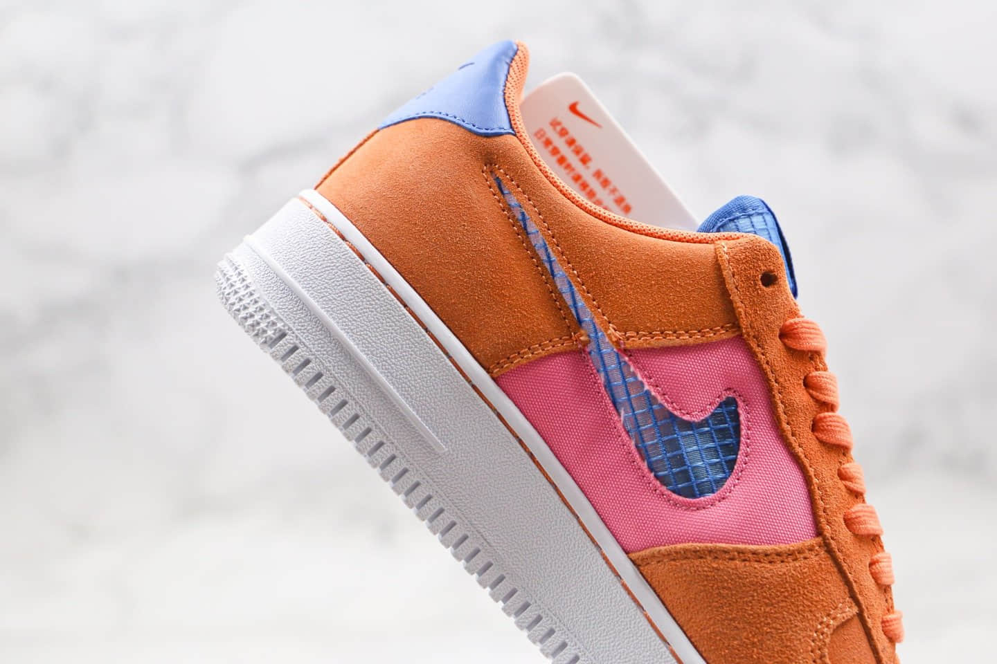 耐克Nike WMNS Air Force 1 '07纯原版本低帮空军一号橙粉蓝色编织格子钩内置气垫 货号：CW7300-800