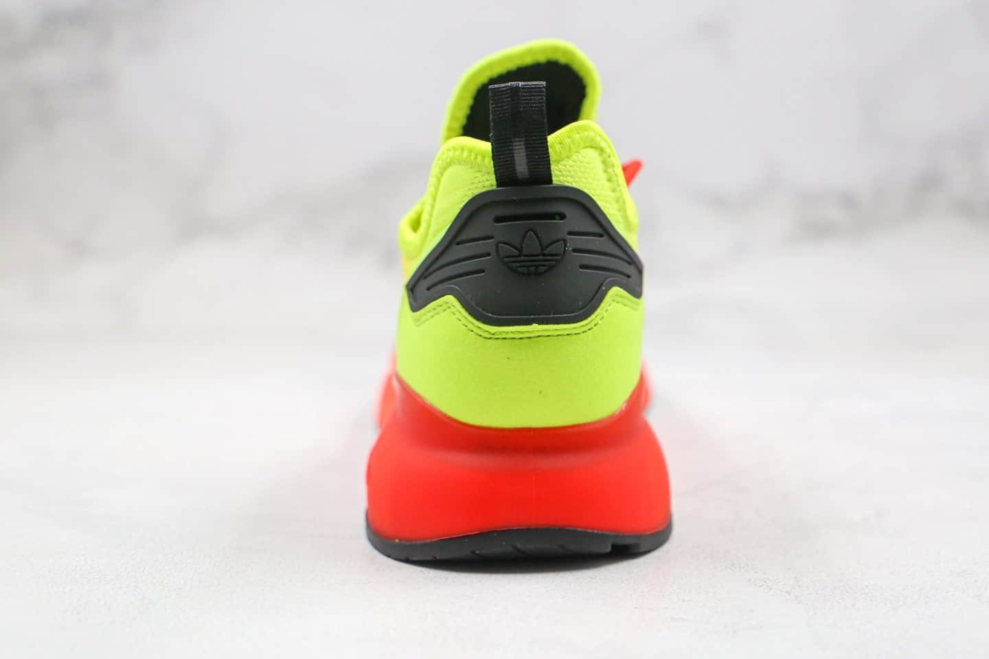 阿迪达斯Adidas Originals ZX 2K Boost纯原版本易烊千玺同款缓震跑鞋橙绿色内置真爆米花缓震 货号：FW0482