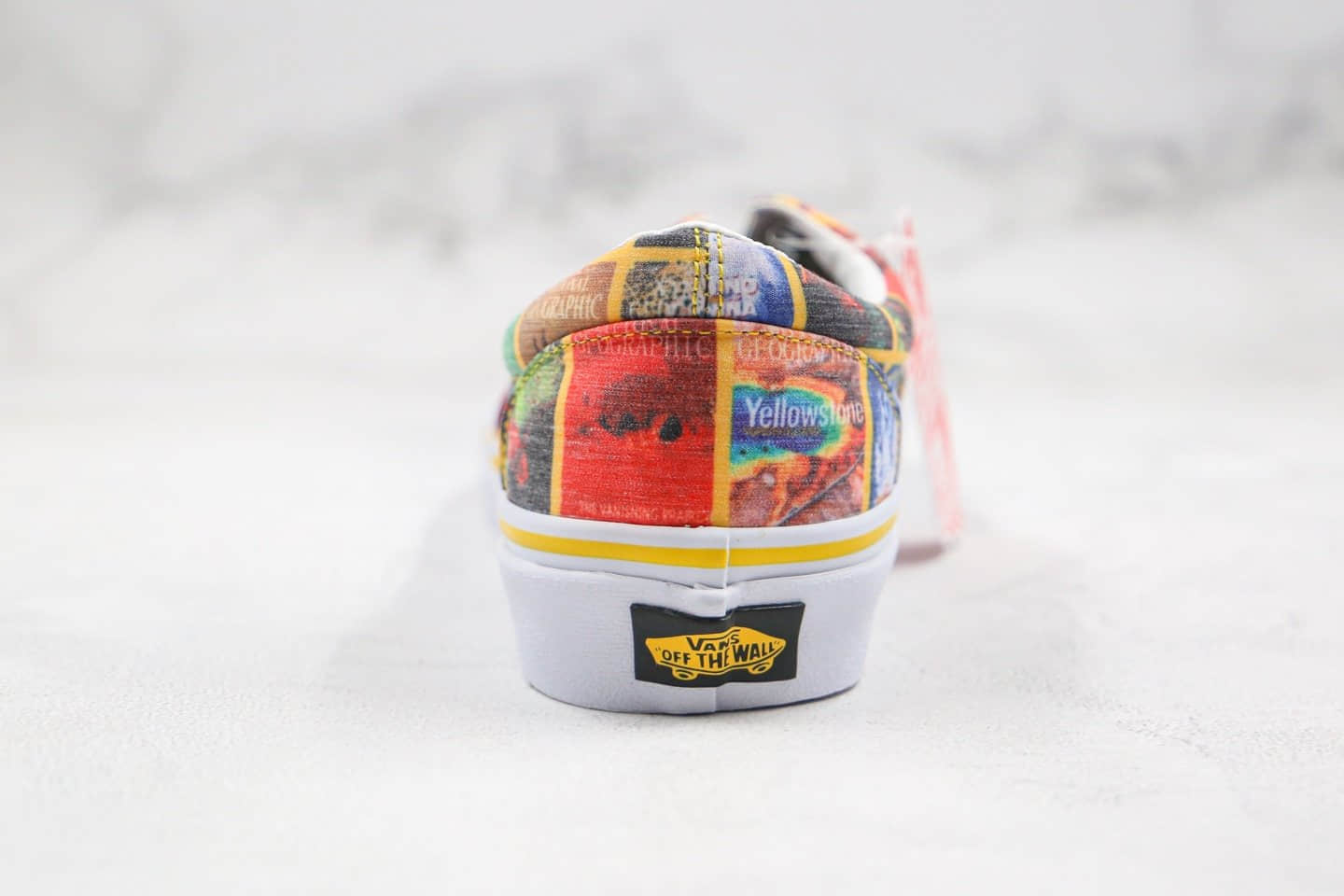 万斯Vans Era x National Geographic公司级版本国家地理联名款彩色杂志封面印花配色原楦头纸板打造 货号：VNOA4U39WJZ