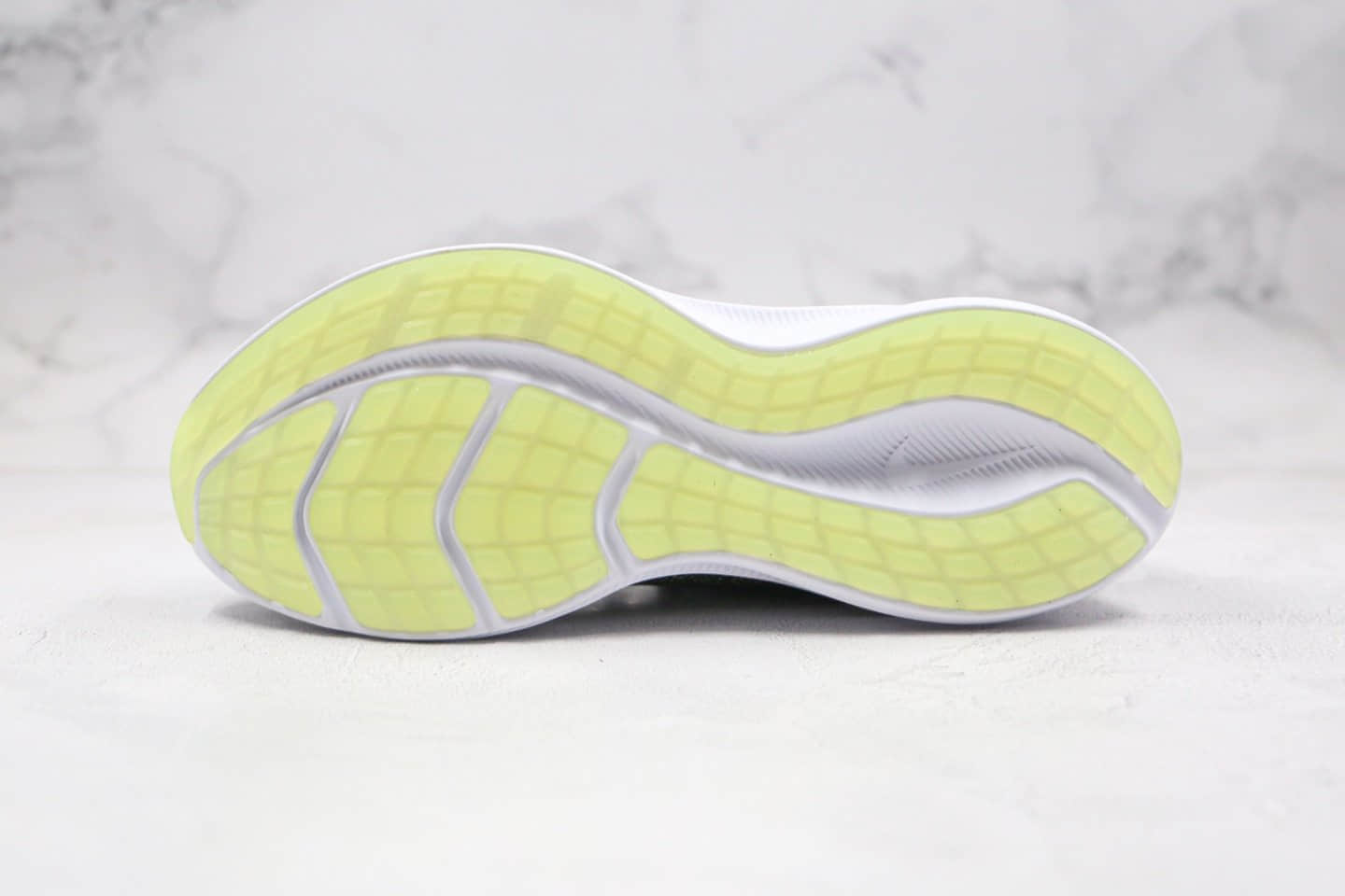 耐克Nike Downshimdter 10纯原版本登月十代黑金色泼墨慢跑鞋原档案数据开发 货号：CI9983-001