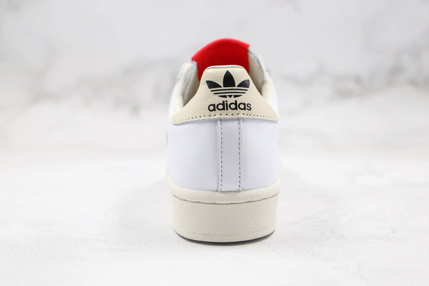 阿迪达斯Adidas Superstar Shelltoe纯原版本三叶草贝壳头424白红色杨幂同款原盒配件原档案数据开发 货号：FW7624