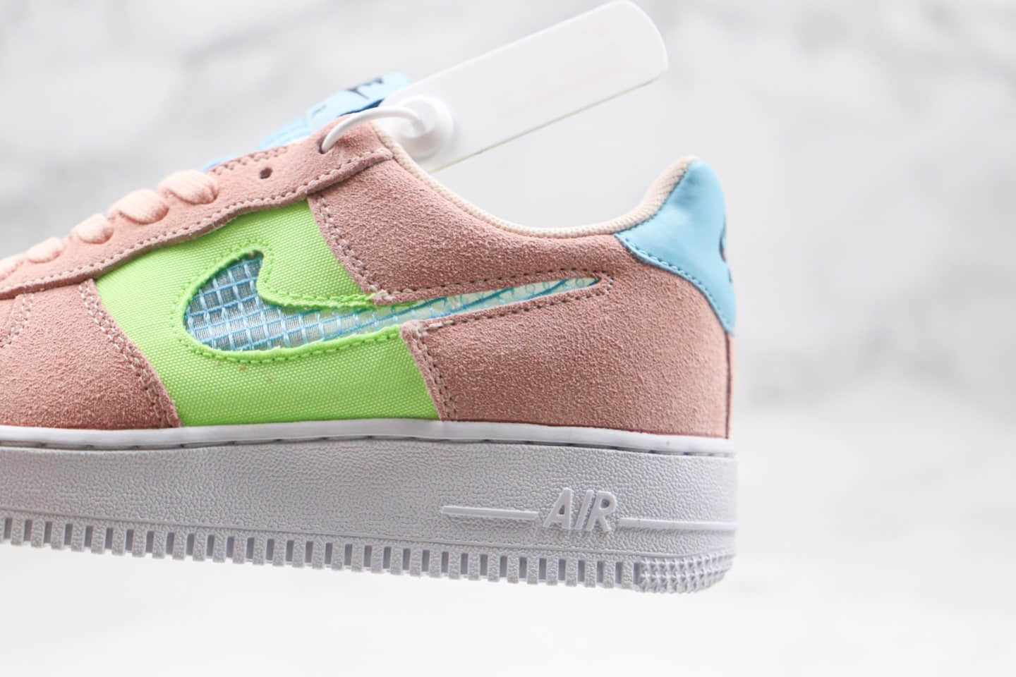 耐克Nike Air Force 1 LV8 1 Fresh Air GS纯原版本低帮空军一号编织格子钩粉蓝色内置气垫 货号：CJ1647-600