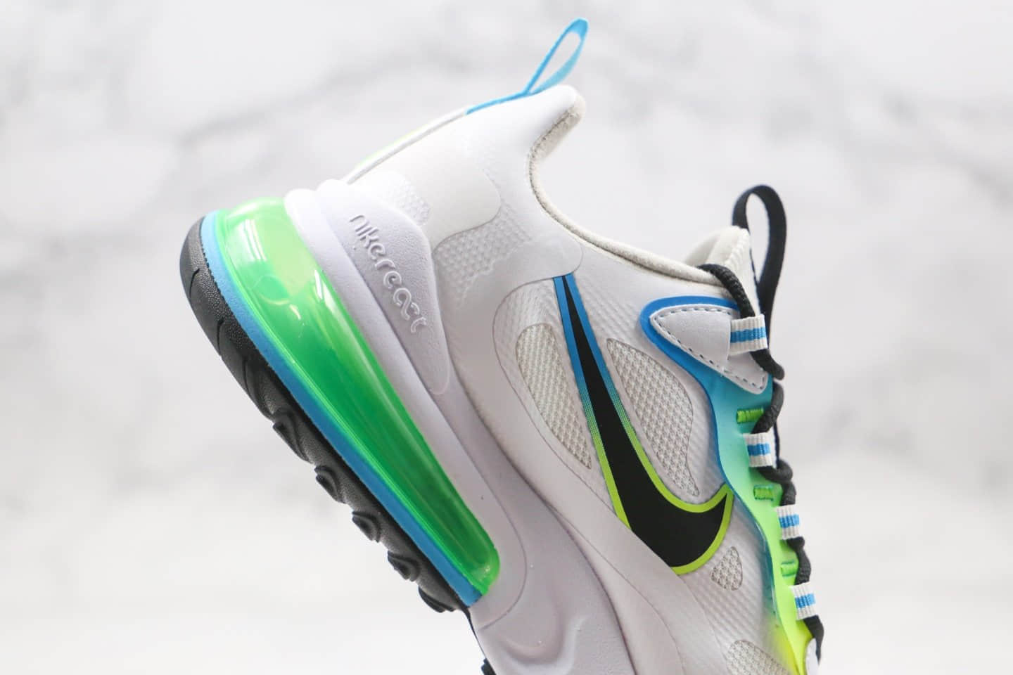 耐克Nike Air Max 270 React公司级版本半掌气垫跑鞋白绿色原鞋材质原标原盒 货号：CK6457-100