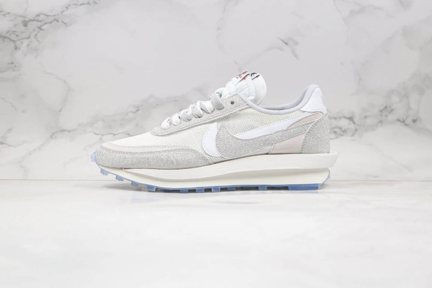 耐克Sacai x Nike LVD Waffle Daybreak纯原版本联名解构华夫跑鞋闪银原装抽屉礼盒 货号：BV5053-100