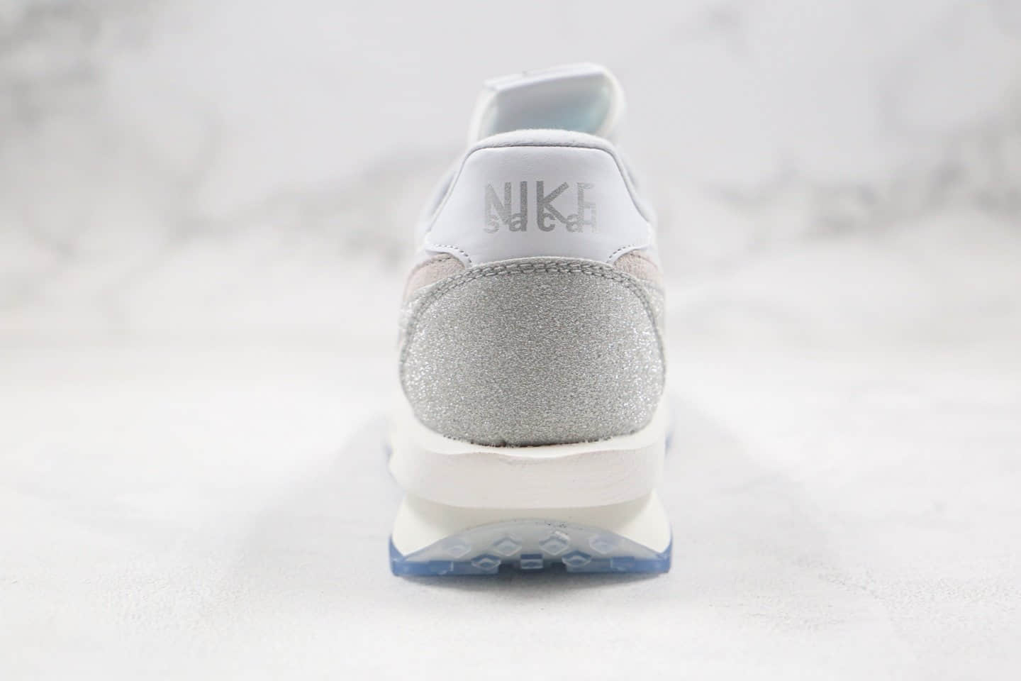 耐克Sacai x Nike LVD Waffle Daybreak纯原版本联名解构华夫跑鞋闪银原装抽屉礼盒 货号：BV5053-100