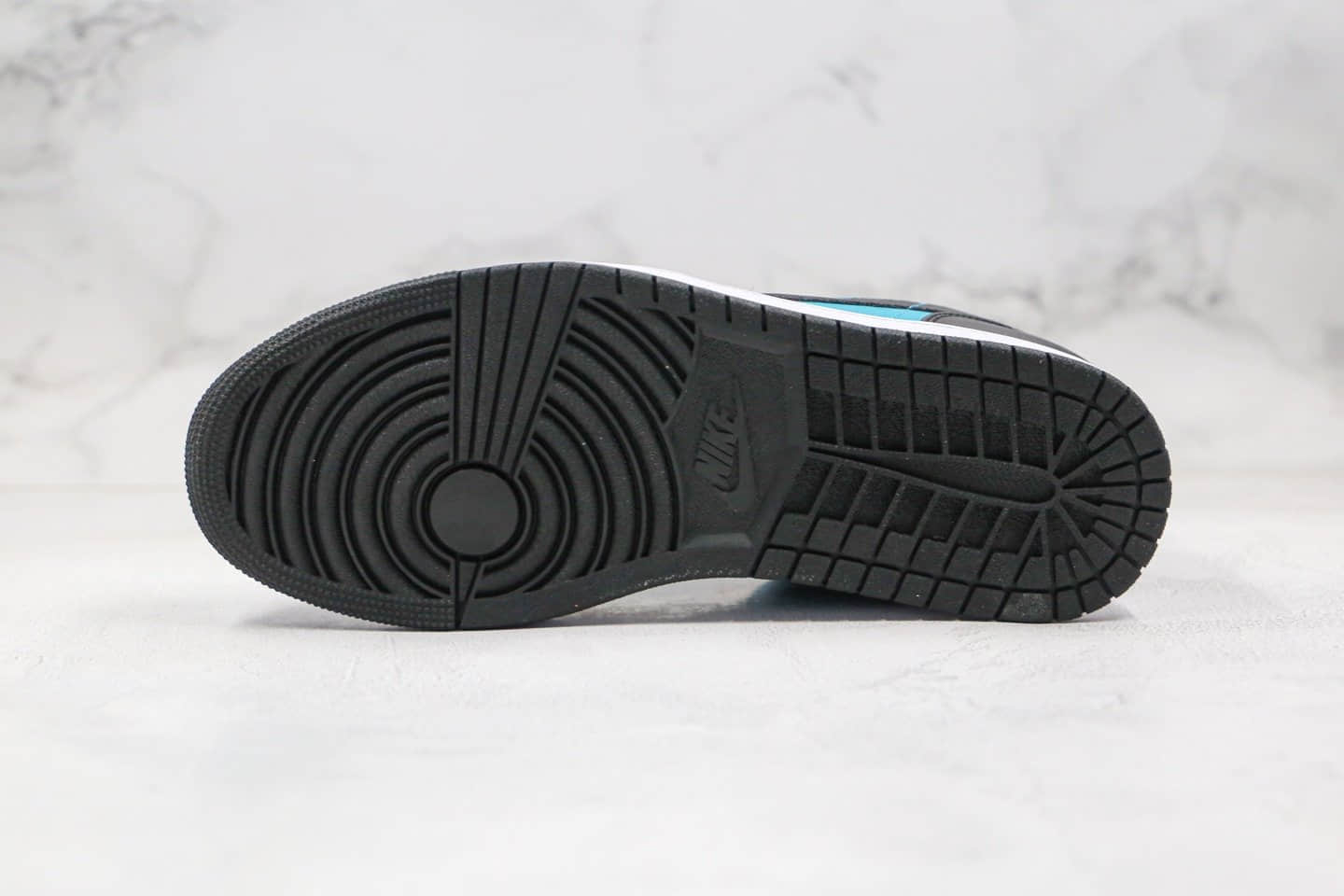 乔丹Air Jordan 1 Low纯原版本低帮AJ1黑蓝色内置气垫原楦头纸板打造原鞋开模一比一制作 货号：553558-026