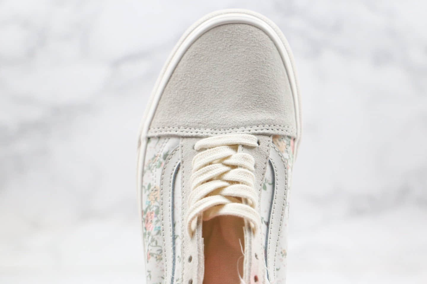 万斯Vans Vintage Old Skool公司级版本低帮2020新款米白色小碎花花卉配色原厂硫化大底内置钢印 货号：8G1VMR