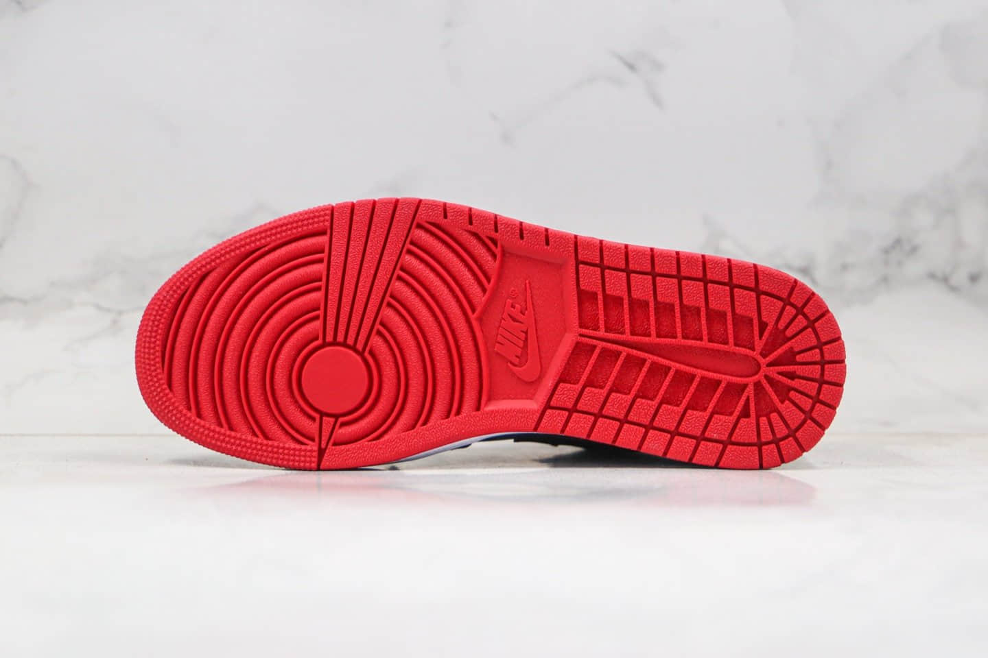 乔丹Air Jordan 1纯原版本低帮AJ1黑银色红鞋带内置气垫原盒原标原楦头纸板打造 货号：553558-002