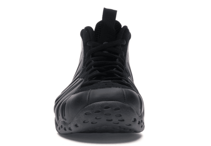 时隔13年复刻回归！纯黑喷 Air Foamposite One今年十月见！