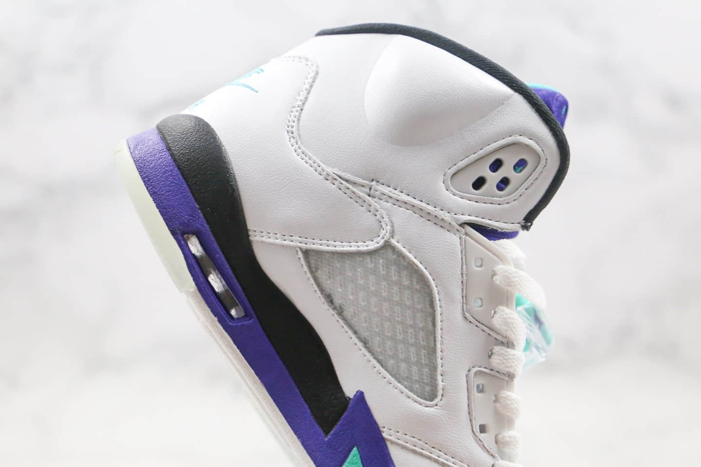 乔丹Air Jordan 5 Retro “Grape”纯原版本AJ5白紫葡萄原鞋开模区别市面通货 货号：AV3919-135