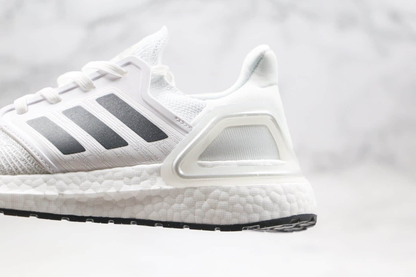 阿迪达斯adidas Ultra Boost 20纯原版本UB20爆米花跑鞋白灰黑原楦原纸板开发 货号：EG0783