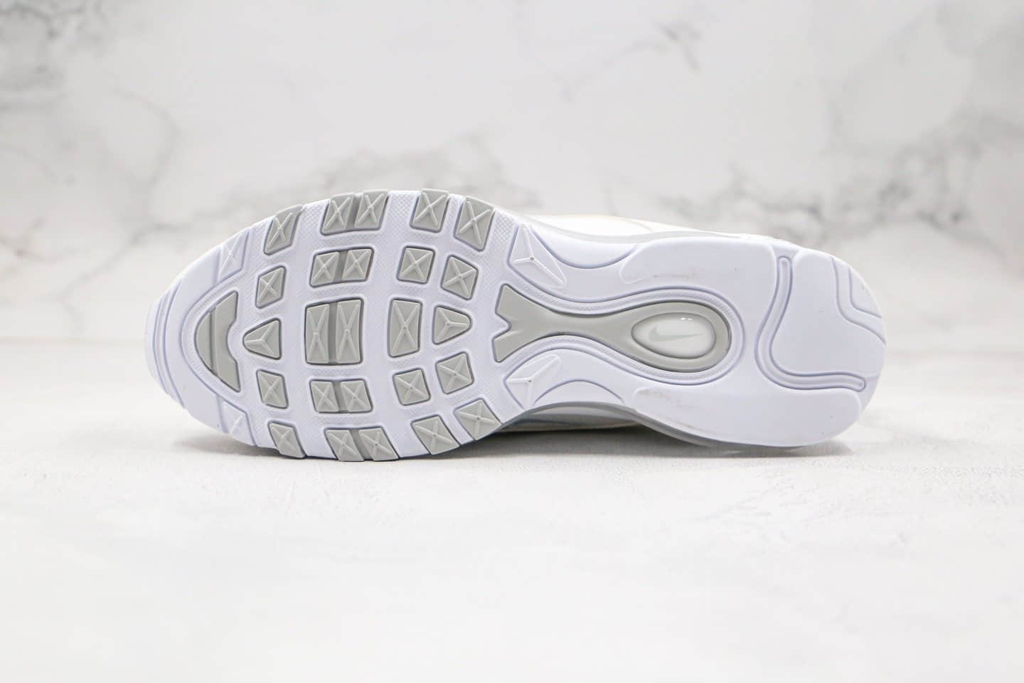 耐克Nike Air Max 97 SE纯原版本子弹头气垫鞋Max97白色内置真小潘气垫原档案数据开发 货号：921733-100