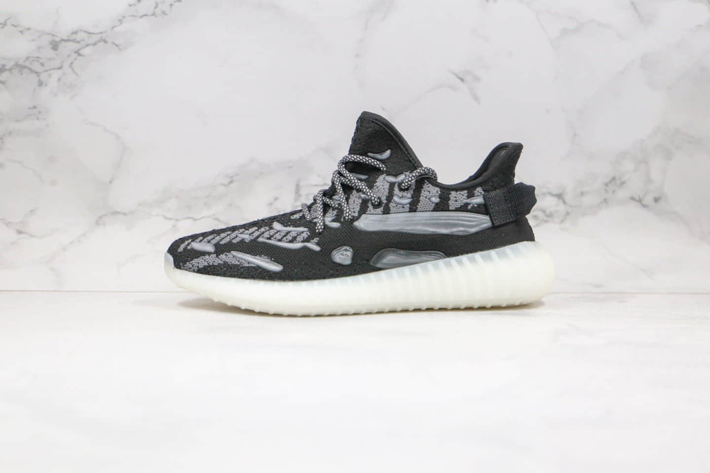 阿迪达斯Adidas Yeezy 350 V3 white water drop纯原版本椰子350V3水滴新斑马黑白奥利奥配色原厂巴斯夫爆米花大底 货号：FC9219