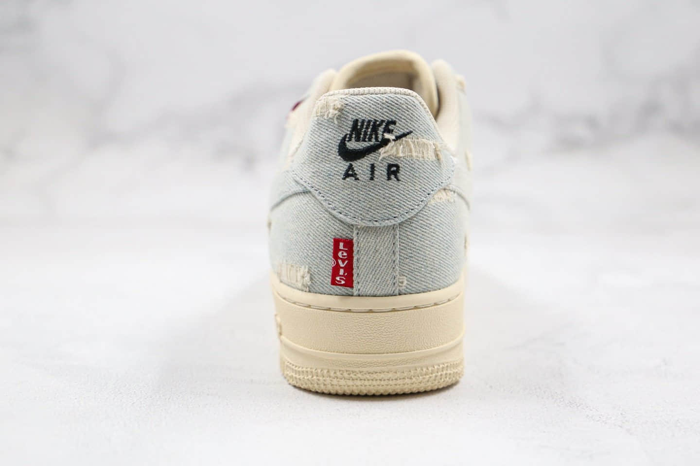 耐克Nike Air Force 1 LOW Levis纯原版本李维斯联名款低帮空军一号水洗做旧牛仔蓝色内置气垫原盒配件齐全 货号：315122-112