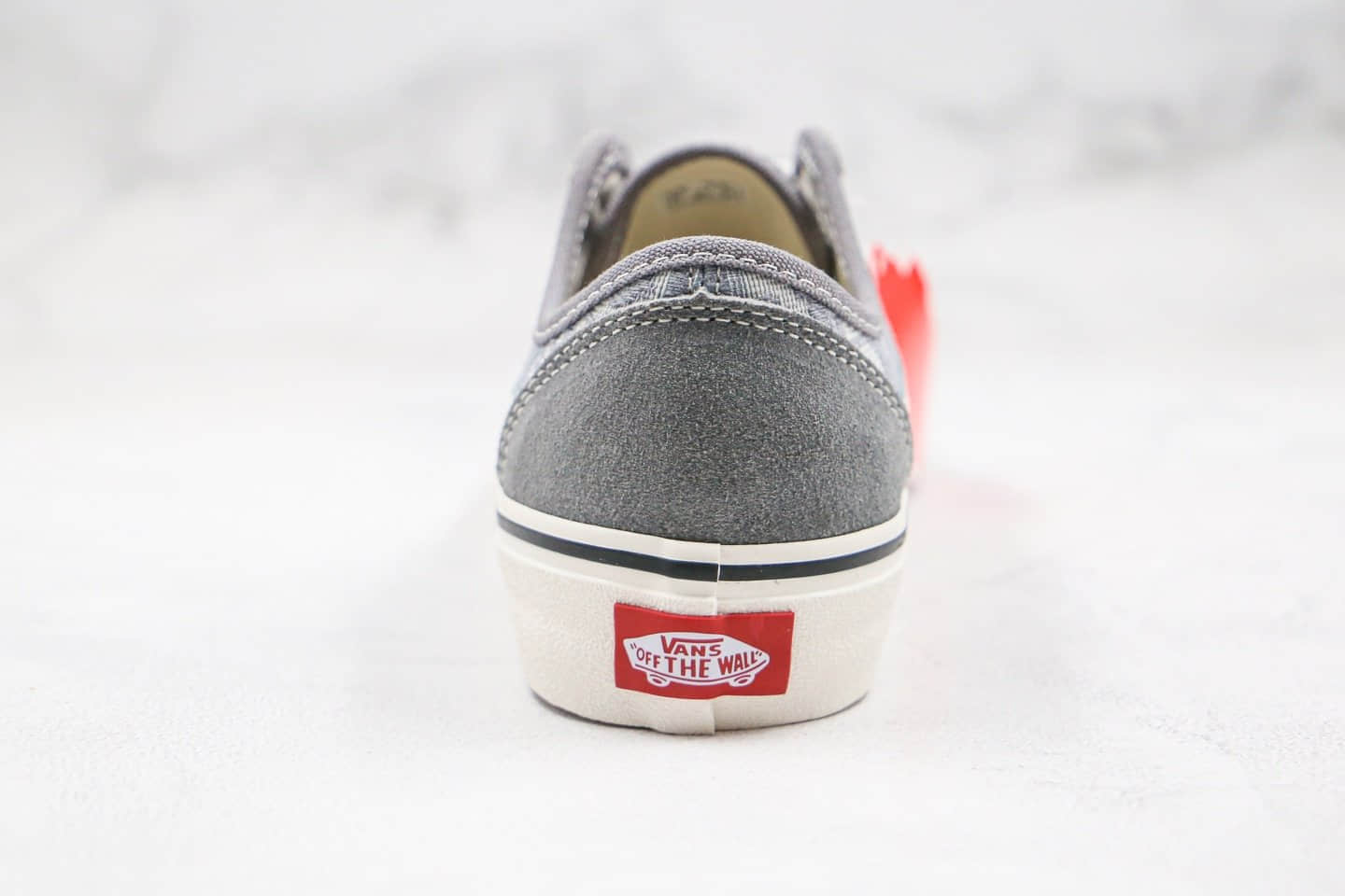 万斯Dior x Vans Style 36 Decon SF“Christian Dior”公司级版本迪奥联名板鞋浅灰刺绣CD重影原厂硫化工艺