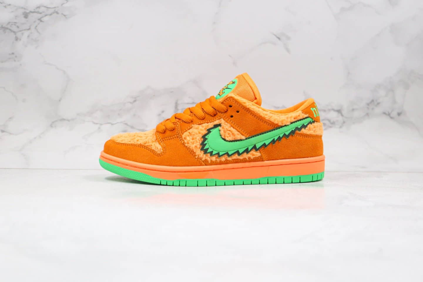 耐克Grateful Dead x Nike SB Dunk Low “Orange Bear”纯原版本小熊联名SB板鞋橙色小熊原厂麂皮内置气垫 货号：CJ5378-800