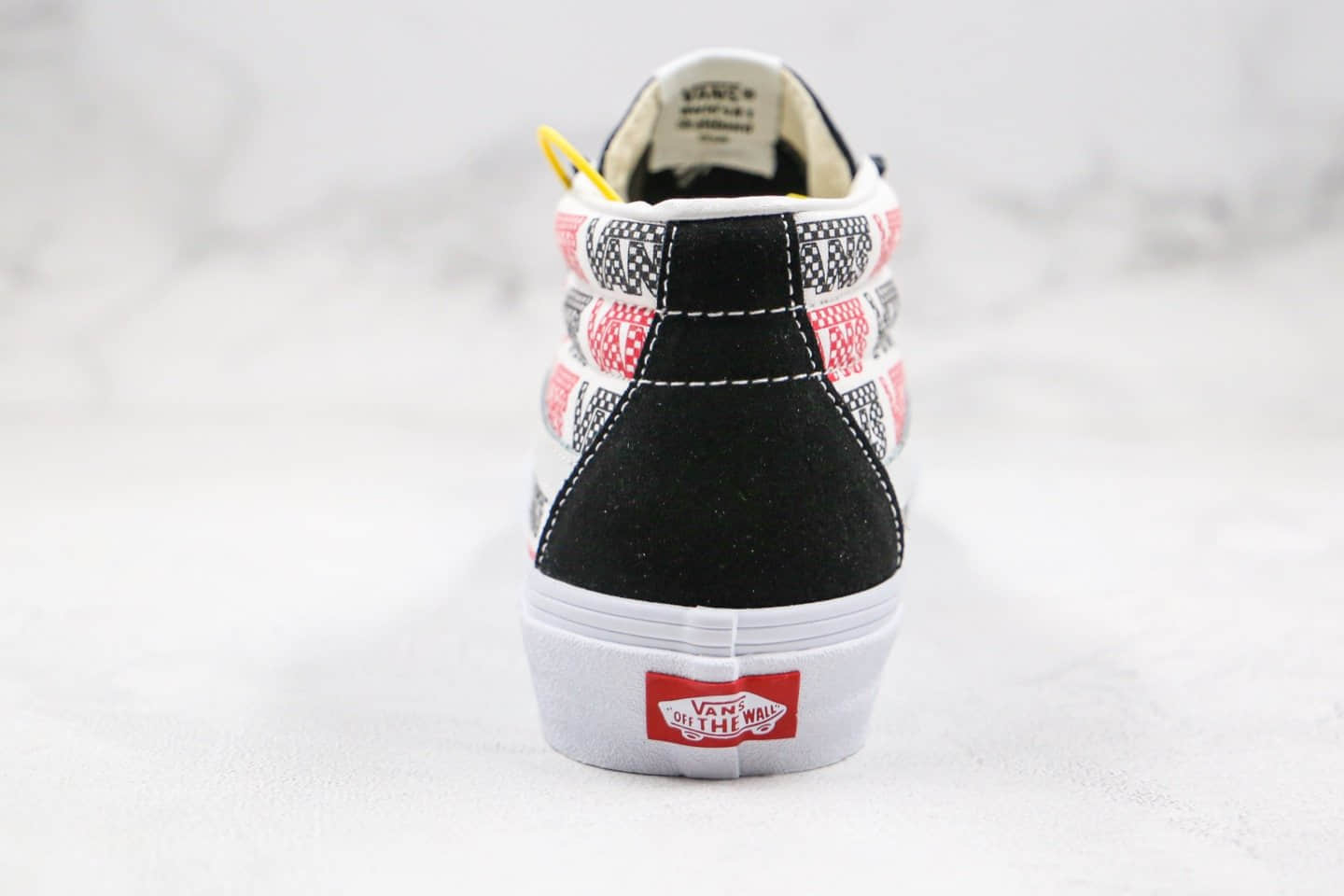 万斯Vans SK8-Mid Reissue公司级版本中帮板鞋字母印花涂鸦彩色logo黑白红色原鞋开模 货号：VN0A391F2BQ