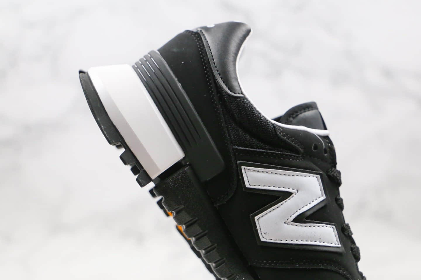 新百伦Comme Des Garcons Homme x New Balance Rc1300纯原版本NB1300复古跑鞋黑白色独立大底私模 货号：MS1300WJ