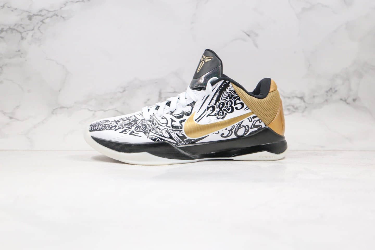 耐克Nike Zoom Kobe 5 Proyro纯原版本科比5代阴阳太极黑白鸳鸯配色篮球鞋内置碳板气垫支持实战 货号：CT8014-100