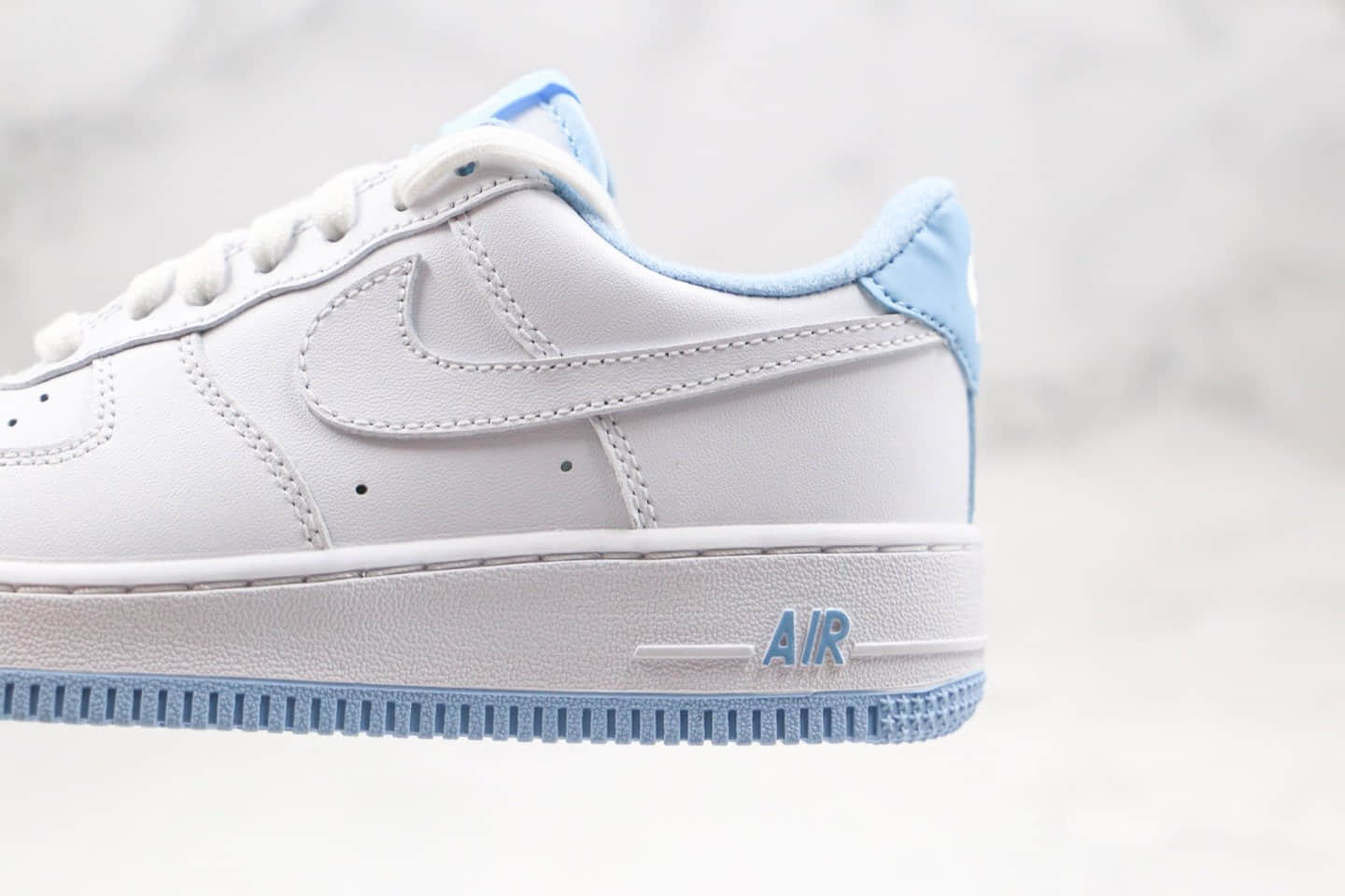 耐克Nike Air Force 1 Low '07 University纯原版本低帮空军一号白蓝配色板鞋内置Sole气垫 货号：CD6915-103