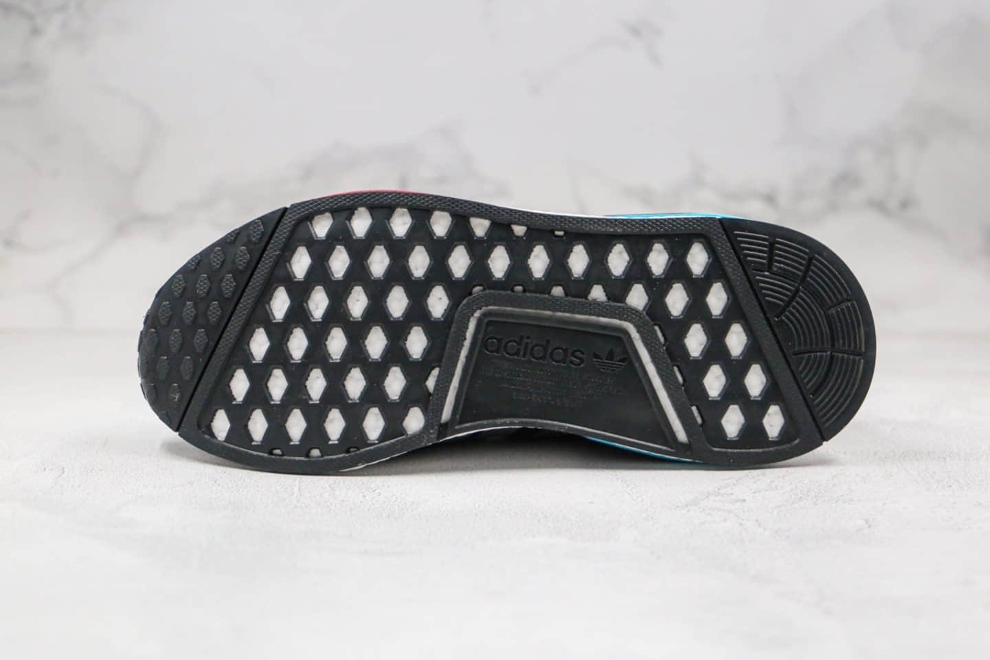 阿迪达斯adidas Boost NMD纯原版本爆米花跑鞋黑渐变色原档案数据开发 货号：FW4365