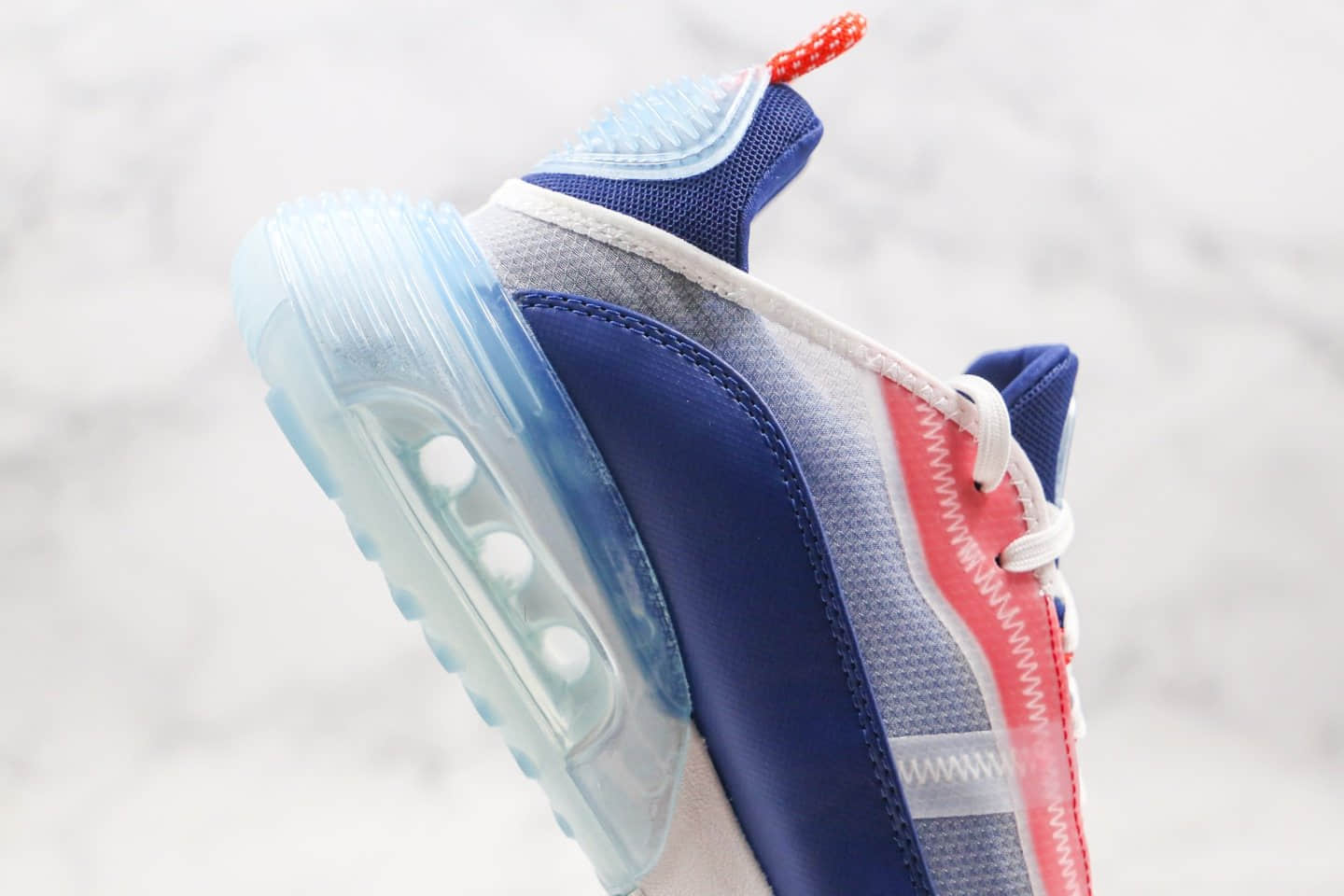 耐克Nike Max 2090纯原版本半透明网纱材质王一博代言款Max2090太空气垫鞋蓝红色内置真实气垫 货号：CT1091-101