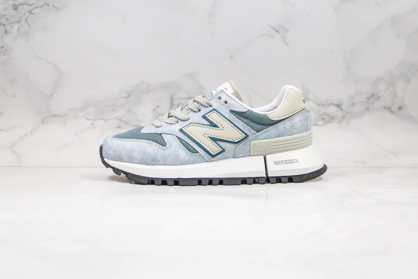 新百伦New Balance 1300纯原版本复古老爹鞋NB1300薄荷蓝色浅蓝色原档案数据开发正确鞋面卡色 货号：MS1300TB