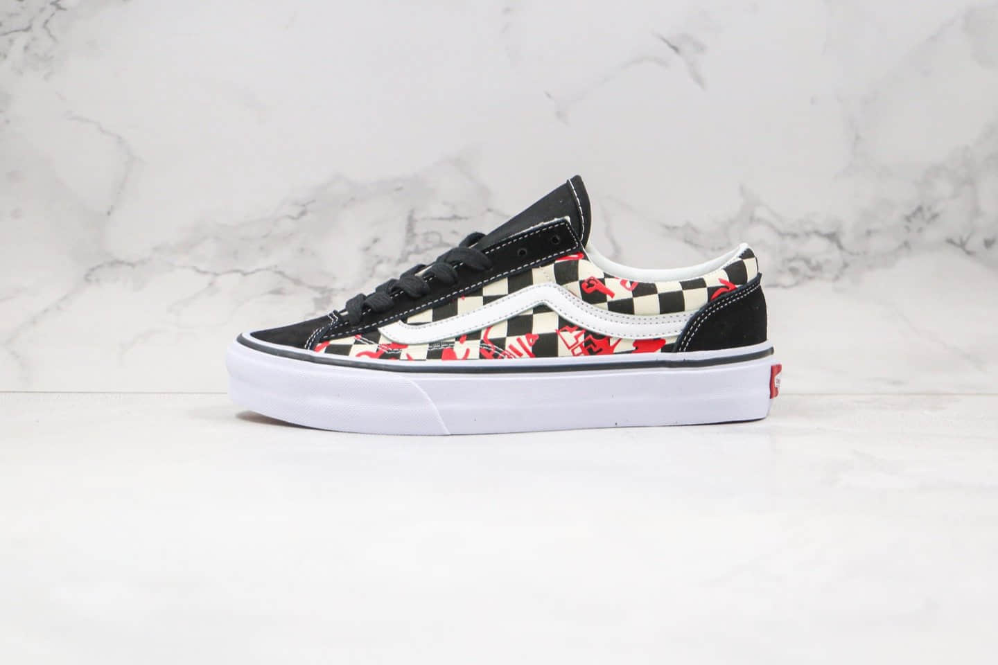 万斯Vans Style 36公司级版本棋盘格低帮休闲板鞋黑红涂鸦印花原鞋开模 货号：VN0A3DZ31IW