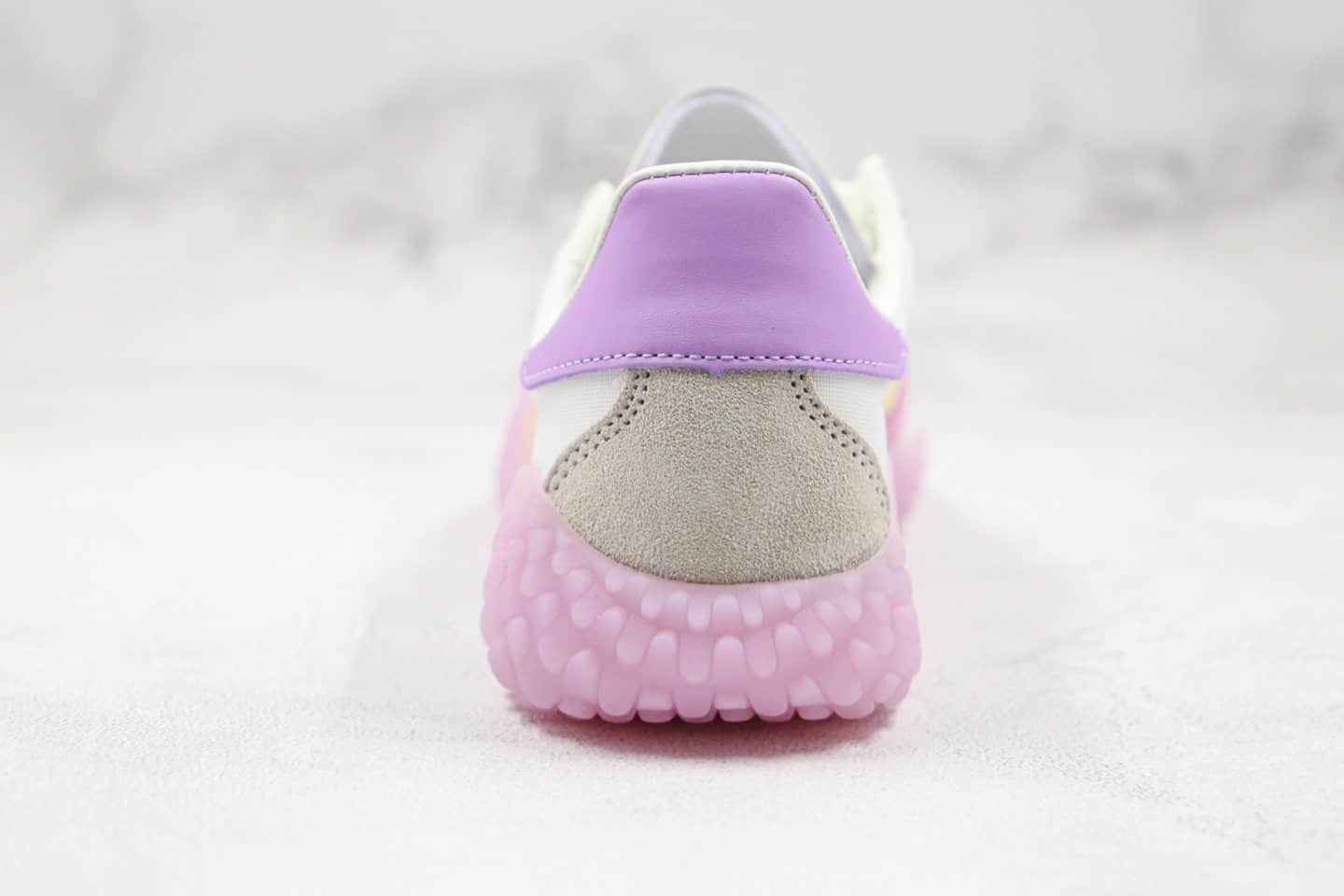 阿迪达斯adidas Kamanda纯原版本卡曼达联名慢跑鞋糖果紫色原厂网纱面 货号：EE5668