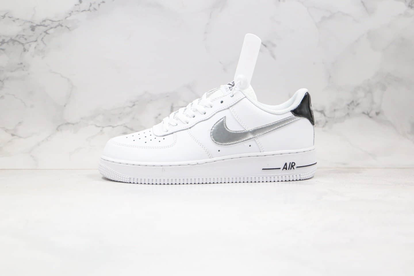 耐克Nike Air Force 1“Whie black day ”纯原版本空军一号低帮AF1白银黑色内置真Sole气垫 货号：CZ4206-100